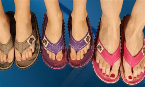 Do you have to wear sandals after a pedicure?