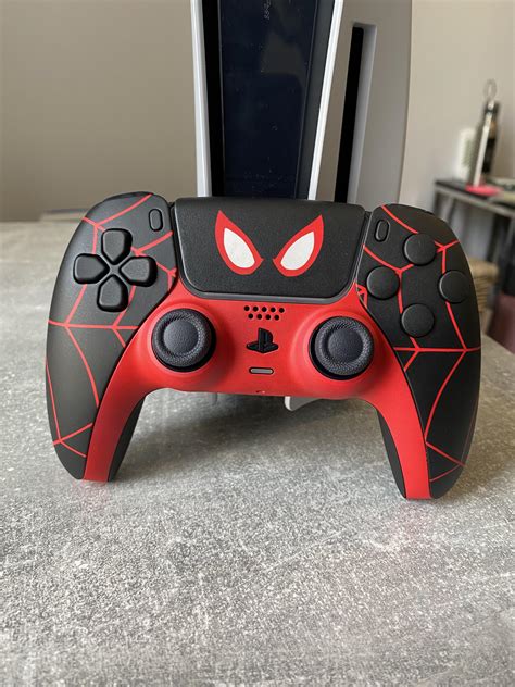 Do you need a PS5 controller for Spiderman on PC?