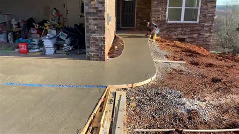 Do you need a permit to pour concrete driveway in Texas?