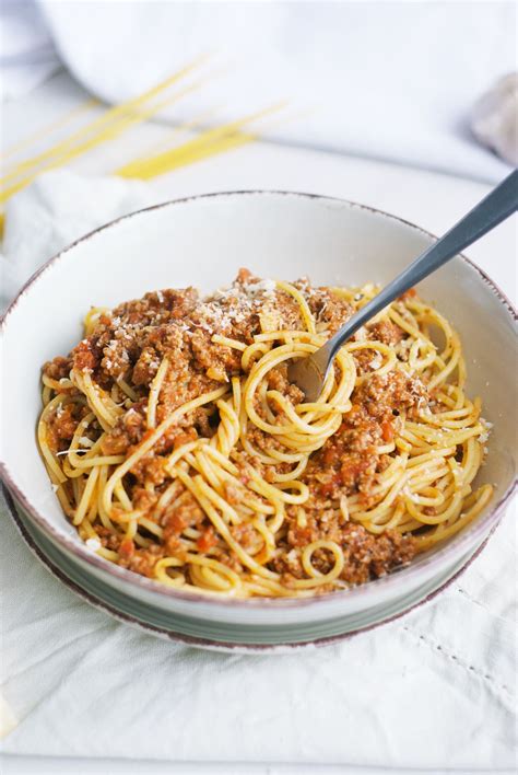 Do you need wine for Bolognese?