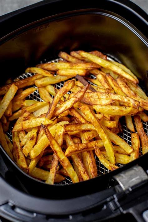 Do you put oil in air fryer for fries?