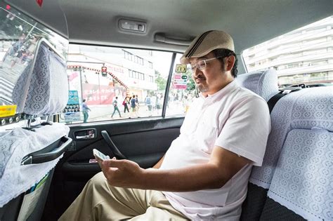 Do you tip taxi drivers in Japan?