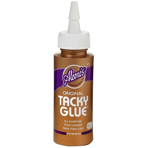 Does Aleene's tacky glue yellow?