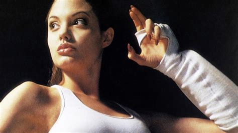Does Angelina Jolie do martial arts?