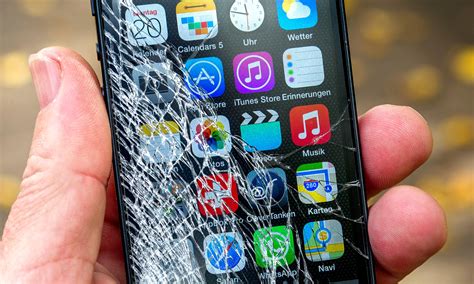 Does Apple repair screen damage?