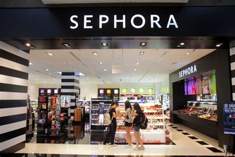 Does Asia have Sephora?