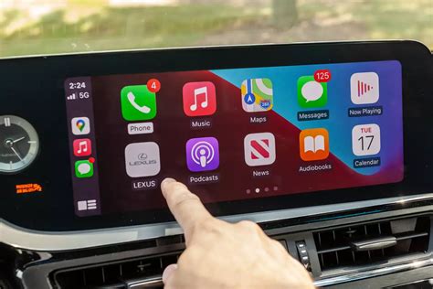 Does CarPlay work over Bluetooth?