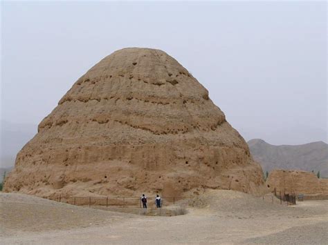 Does China have pyramids?