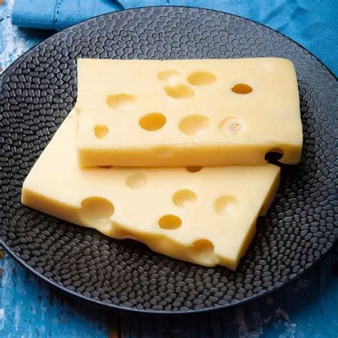 Does Emmental cheese melt?