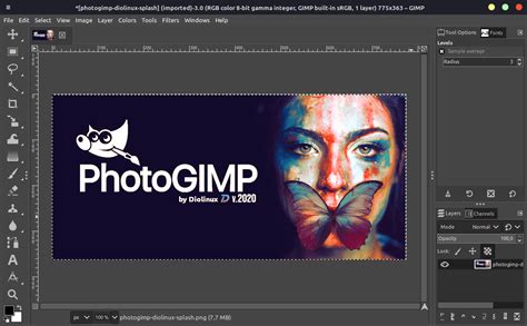 Does GIMP have layers like Photoshop?