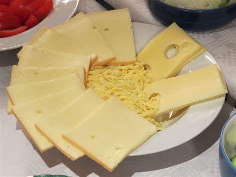 Does Gouda cheese melt?