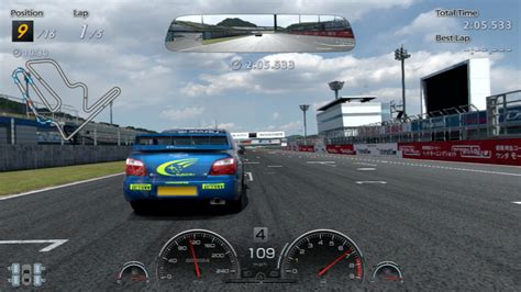 Does Gran Turismo 6 have 2 player?