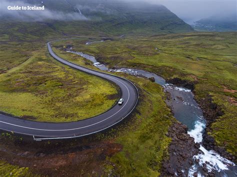 Does Iceland have cars?