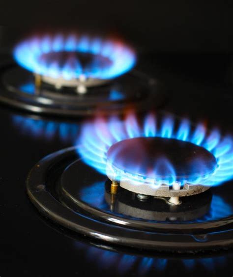 Does LPG burn as hot as propane?