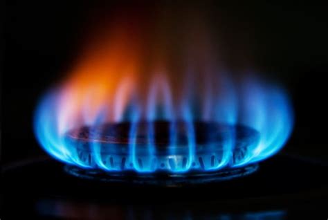 Does LPG gas burn?