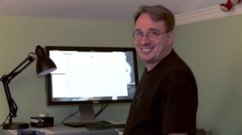 Does Linus Torvalds use GNOME?