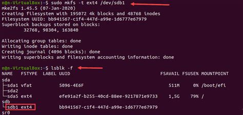 Does Linux use FAT32 or NTFS?