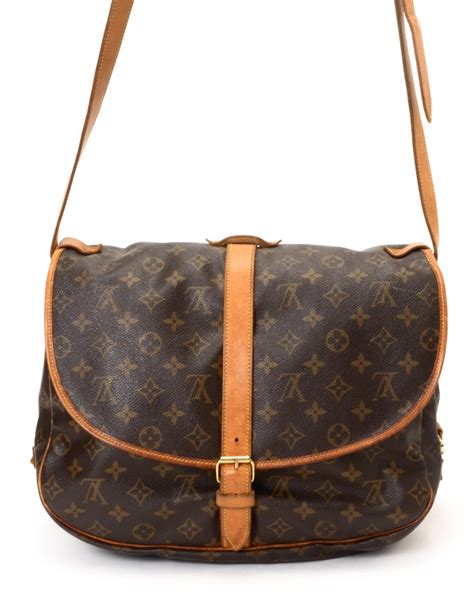 Does Louis Vuitton exchange old bags?