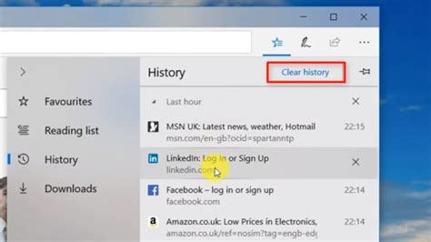 Does Microsoft track your browsing history?