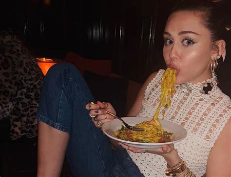 Does Miley Cyrus vegan?