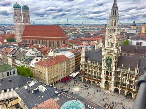 Does Munich feel like a big city?