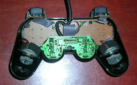 Does PS3 controller vibrate?