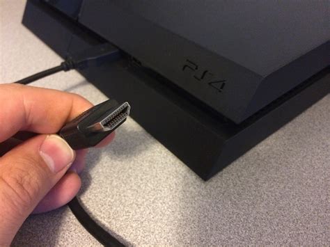 Does PS4 use HDMI?