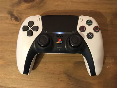 Does PS5 have custom controllers?
