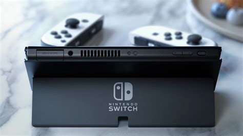 Does Switch OLED have a fan?