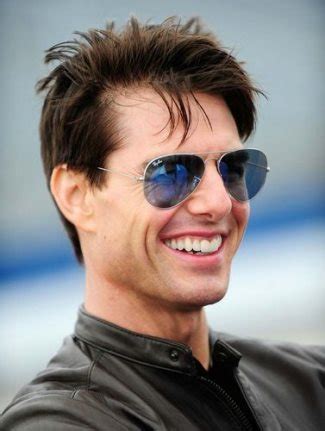 Does Tom Cruise use Rogaine?