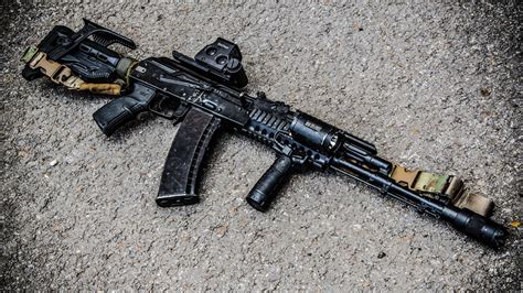 Does Ukraine use the AK-12?