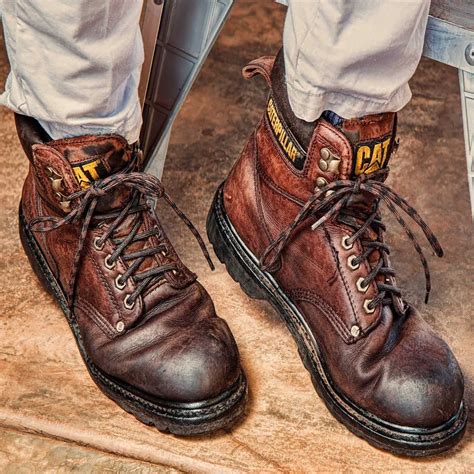 Does WD-40 make shoes waterproof?
