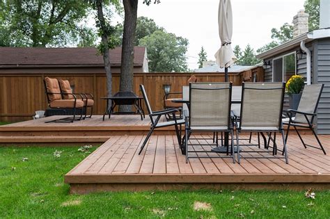 Does a deck need to be attached to the ground?
