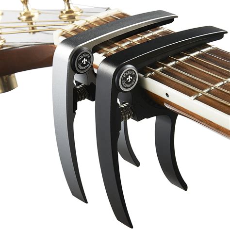 Does a good capo make a difference?
