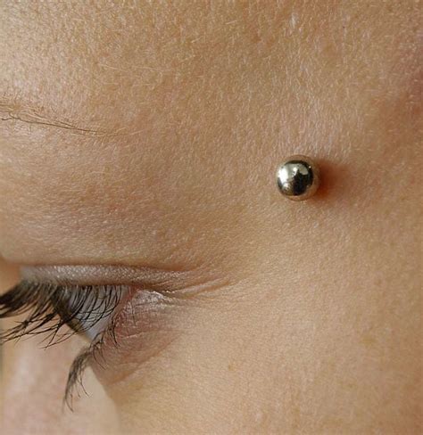 Does a rejecting piercing bleed?