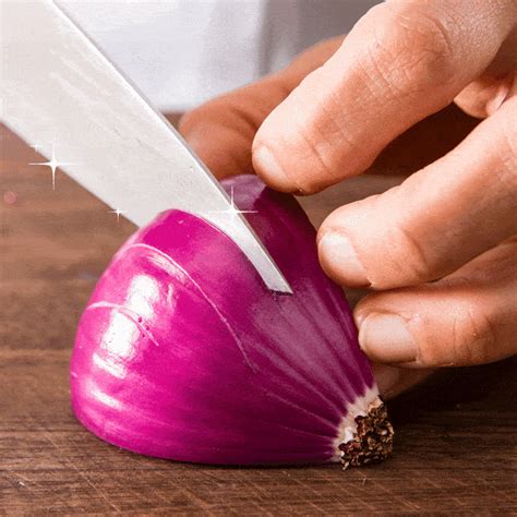 Does a sharp knife help with onions?