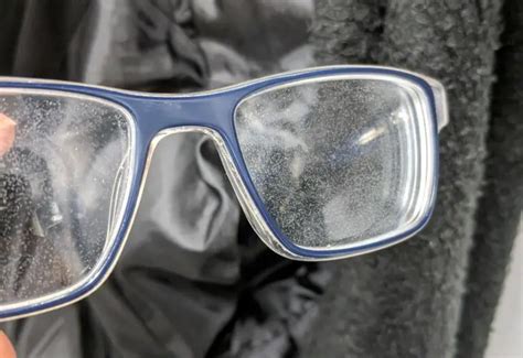 Does anti-glare make glasses harder to clean?