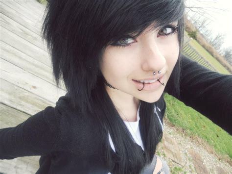 Does black hair mean emo?