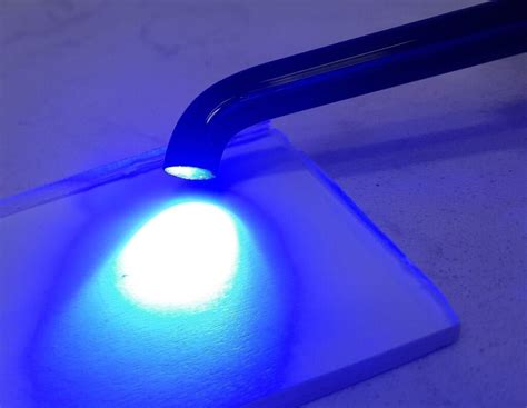 Does blue light cure glue?