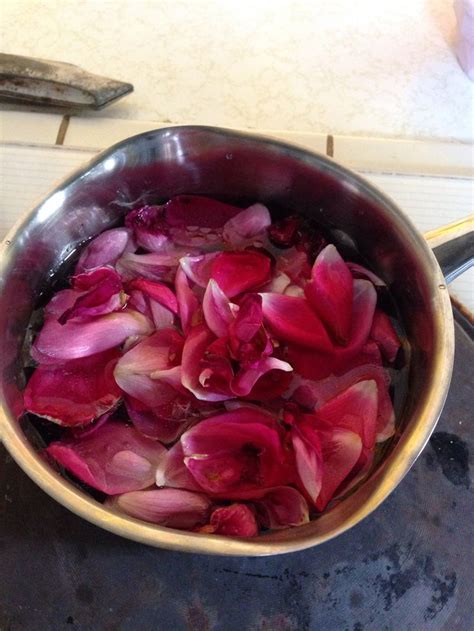 Does boiling rose petals smell good?