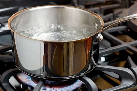 Does boiling water shrink clothes?