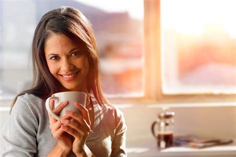 Does coffee make you look younger?