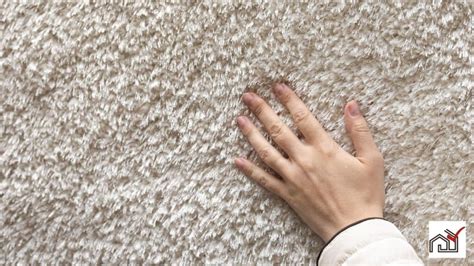 Does cold air dry carpets?