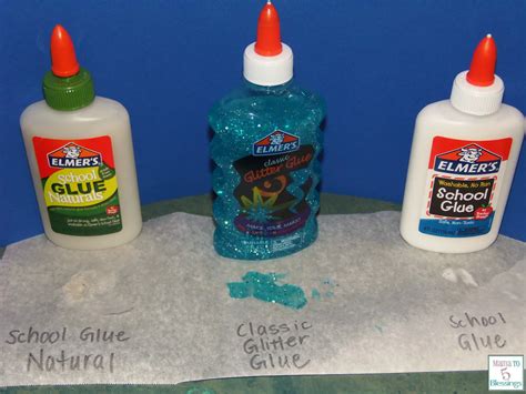 Does cornstarch glue dry clear?