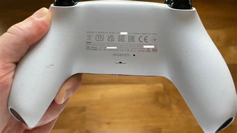 Does each PS5 controller have a serial number?