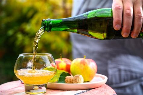 Does fermenting oranges make alcohol?