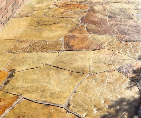 Does flagstone get slippery?