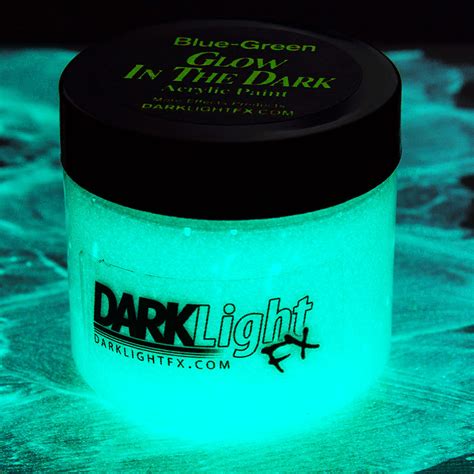 Does glow-in-the-dark have to be green?