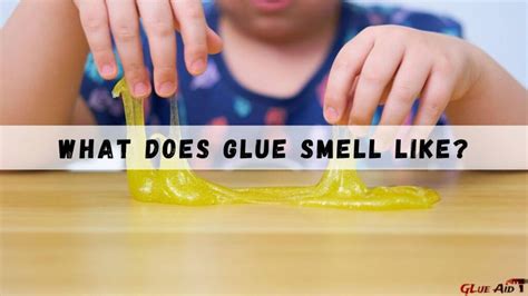 Does glue smell go away?