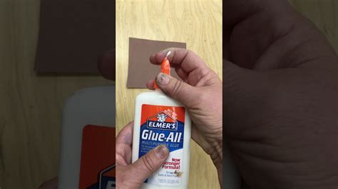 Does glue turn orange?